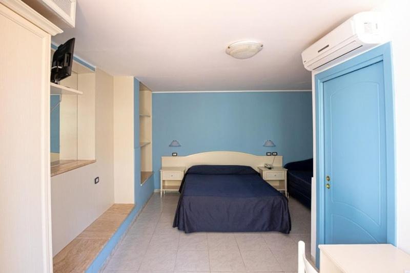 Hotel La Sorgente Hs Paestum Kültér fotó